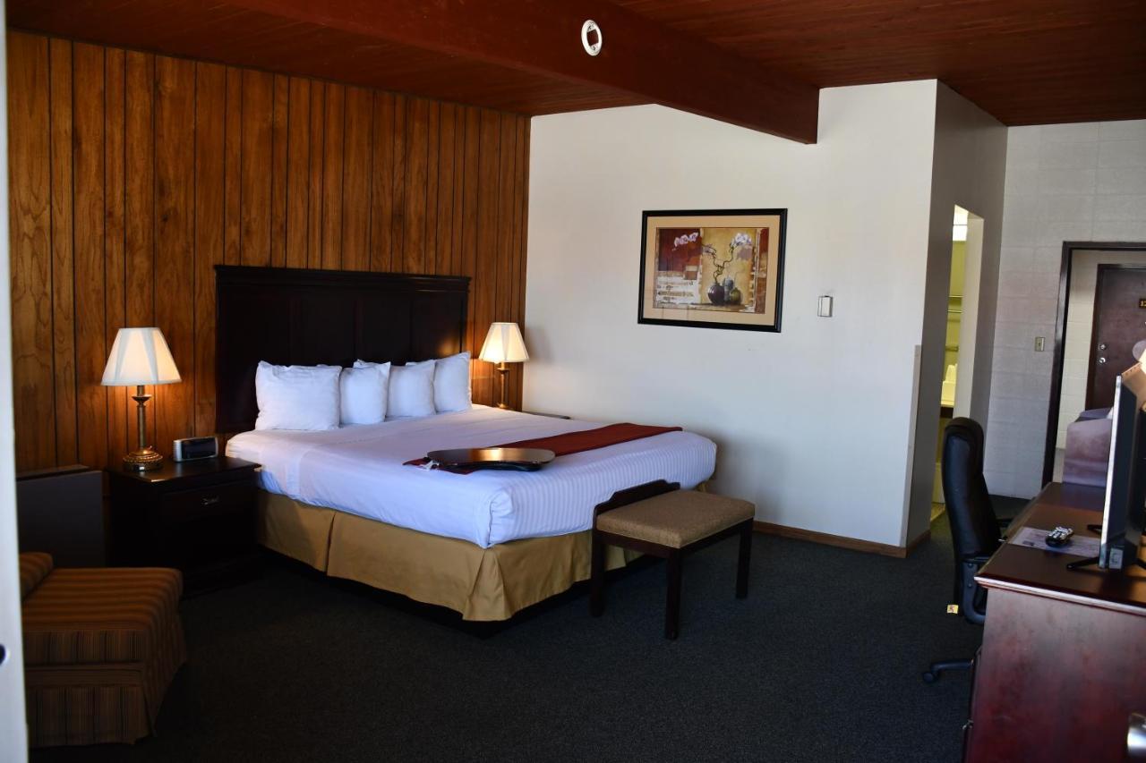 Prairie Inn Еванстон Екстер'єр фото